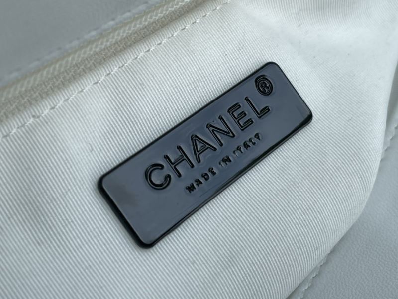 Chanel 19 Bags